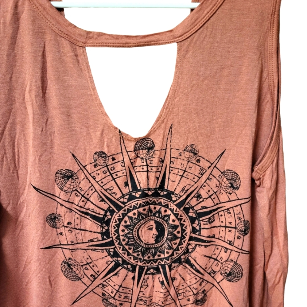 Boho tank top - Picture 3 of 3